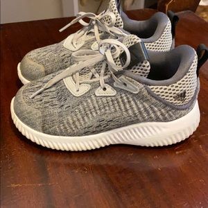 Toddler Adidas gray shoes 9K